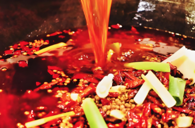 牛油紅油火鍋底料，真的越辣越好嗎？