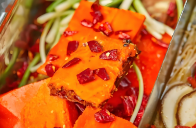 如何選擇定制紅油？正宗風(fēng)味引客流