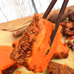 火鍋清油與牛油，風(fēng)味與營(yíng)養(yǎng)究竟有何不同？