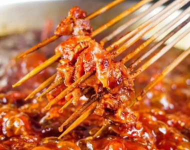 揭秘串串香店：專用底料工藝究竟有多復(fù)雜？